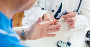 علائم اولیه ابتلا بیماران دیابتی به کرونا 