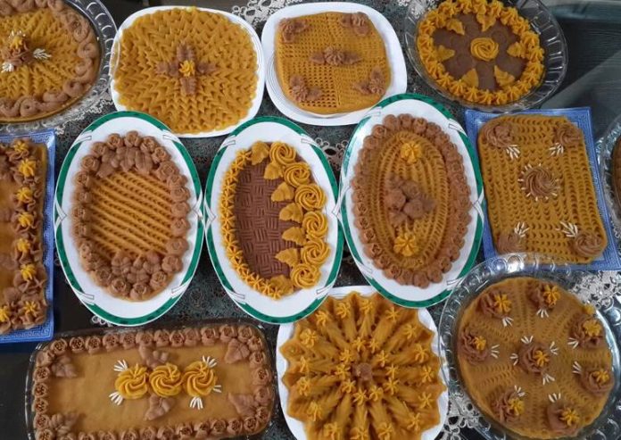 آموزش تصویری درست کردن حلوای چای مجلسی