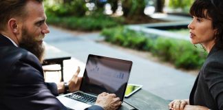 10 شغلی که در سال 1400 شما را پولدار می کند !0 (0) 10 شغلی که در سال 1400 شما را پولدار می کند