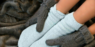 این 6 بیماری با نشانه سردی پاها بروز می کنند0 (0) این 6 بیماری با نشانه سردی پاها بروز می کنند