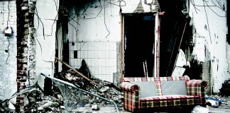 نقاط ناامن در ساختمان هنگام زلزله کجاست و باید چگونه از آن ها دوری کنیم؟5 (1)