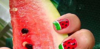 آموزش طراحی شیک ناخن مخصوص شب یلدا 990 (0) آموزش طراحی شیک ناخن مخصوص شب یلدا 99