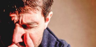 7 علت اصلی انباشت بیش از حد بزاق در دهان0 (0) علت اصلی انباشت بیش از حد بزاق در دهان