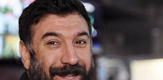 وضعیت جسمانی علی انصاریان به علت ابتلا به کرونای شدید0 (0) وضعیت جسمانی علی انصاریان به علت ابتلا به کرونای شدید