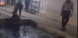 فیلم جنجالی انداختن معتادان در استخر یخ زده و کتک زدن وحشیانه در کمپ ترک اعتیاد قلات شیراز0 (0) فیلم جنجالی انداختن معتادان در استخر یخ زده و کتک زدن وحشیانه در کمپ ترک اعتیاد قلات شیراز