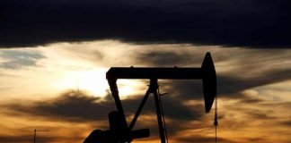 دو عامل افزایش ۵ تا ۱۰ دلاری قیمت نفت از نظر بانک جی پی مورگان5 (1) قیمت جهانی نفت