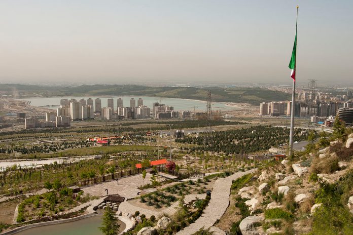 آبشار تهران