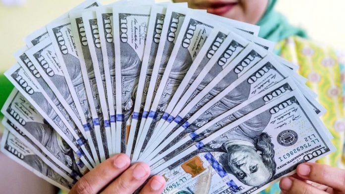 کاهش قیمت دلار